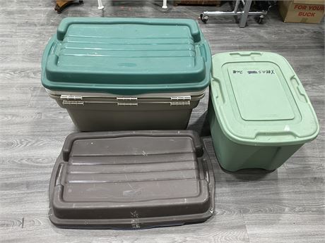 4 TOTES W/LIDS (LARGEST 3 ARE 30”X15”)