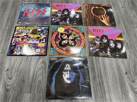7 KISS RECORDS (1 unopened)