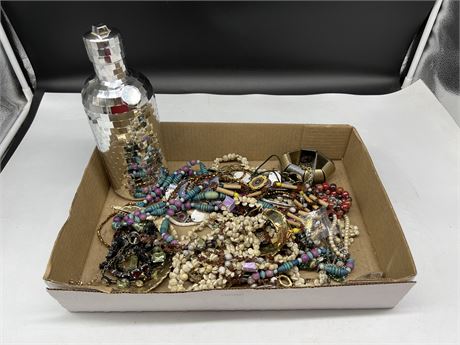 TRAY OF MISC JEWELRY + HANGING DISCO BOTTLE