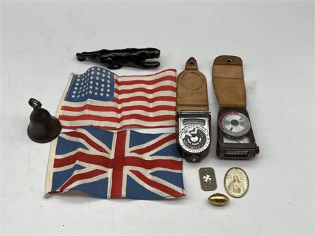 ANTIQUE SMALL BRITISH & AMERICAN FLAGS - 2 LIGHT METERS, SMALL BLACK PANTHER &