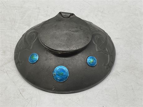 EARLY ENGLISH PEWTER INKWELL ENAMELLED