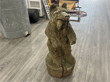 VINTAGE WOOD BEAR W/FISH CARVING (34” tall)