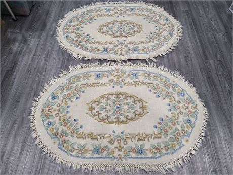 2 HAND KNOTTED CARPET (57"x39")
