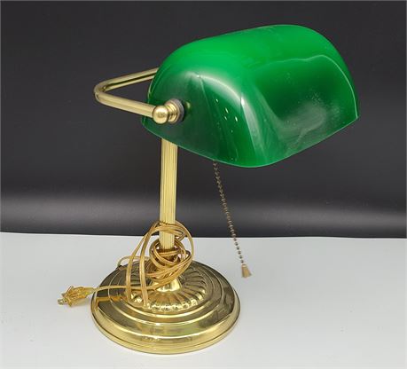 BRASS AND GLASS BANKERS LAMP (14")