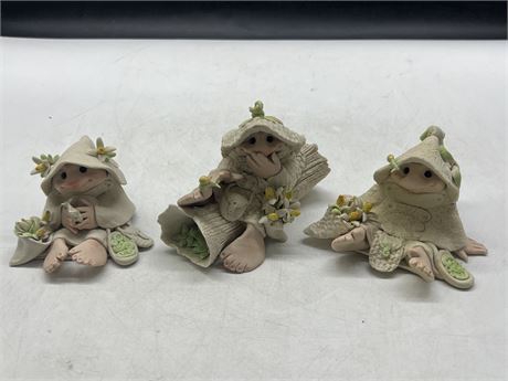 3 SIGNED WESTCOAST GNOMES (Largest is 5” wide)