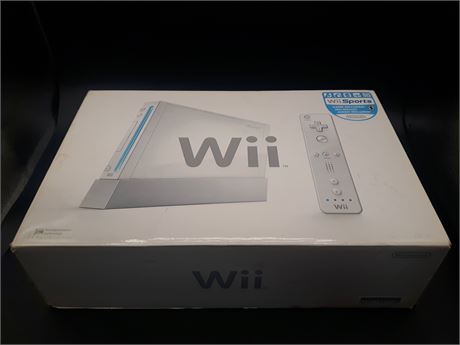 WII CONSOLE - COMPLETE IN BOX (WITH WII SPORTS) - VERY GOOD CONDITION
