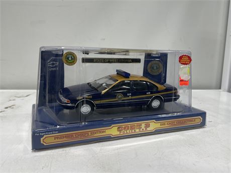 1/24 SCALE CODE 3 DIECAST POLICE CAR