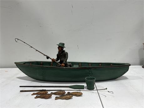 VINTAGE STYLE FISHERMAN IN BOAT W/ EXTRAS (FISH, ROD & ECT) BOAT IS 28”