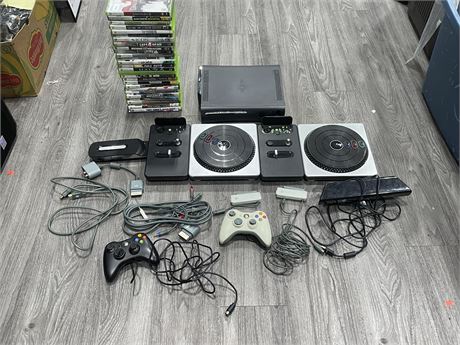 XBOX 360 CONSOLE COMPLETE W/ CORDS, CONTROLLERS, ACCESSORIES, & 30+ GAMES WORKS