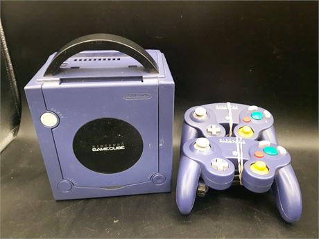 GAMECUBE CONSOLE & CONTROLLERS - NEEDS REPAIRS - AS IS