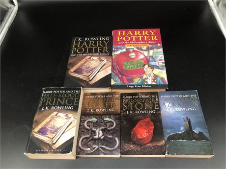 COLLECTION OF HARRY POTTER BOOKS