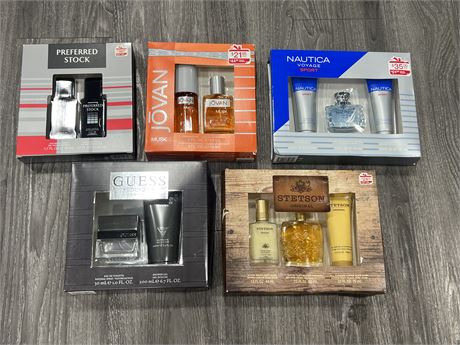 5 NEW COLOGNE / PERSONAL HYGIENE KITS