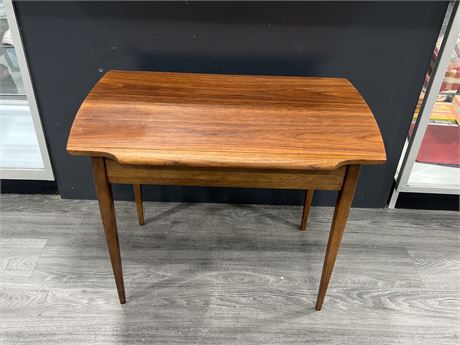 MID CENTURY MODERN TABLE W/ SMALL DRAWER 22”x29”x18”