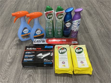 LOT OF NEW HOUSEHOLD CLEANING SUPPLIES