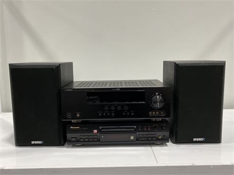 COMPLETE STEREO SYSTEM W/ YAMAHA AV RECEIVER, PIONEER CD PLAYER, & 2 SPEAKERS