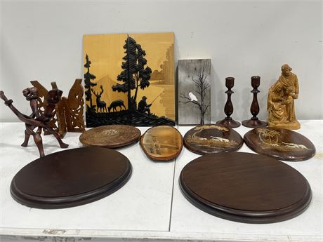 LARGE AMOUNT OF WOOD - CARVED, INLAY, ETC