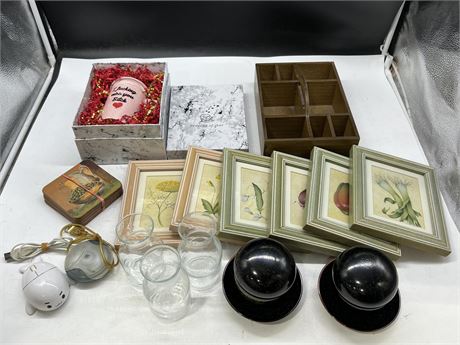 LOT OF HOME DECOR / HOUSEWARE - PICTURE FRAMES, COMPUTER MOUSES, ETC