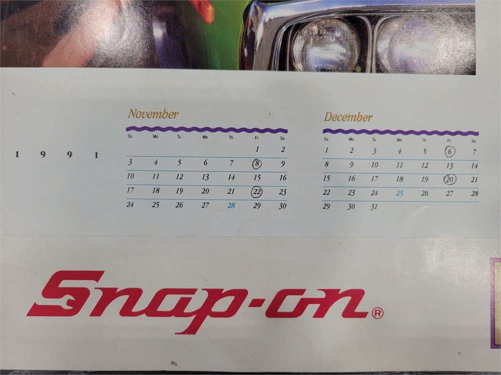 Urban Auctions SNAP ON TOOLS COLLECTIBLE CALENDARS