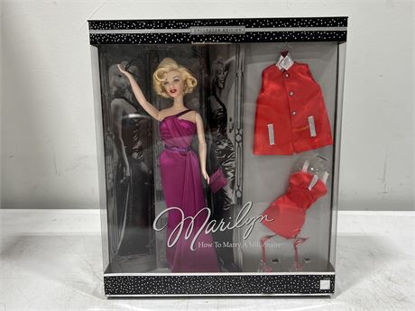 2001 COLLECTORS EDITION MARILYN BARBIE IN BOX
