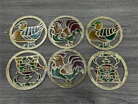 6 VINTAGE BRASS / STAINED GLASS PIECES (6”)
