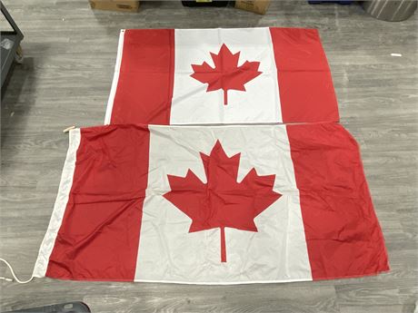 2 CANADIAN FLAGS (3’X6’)