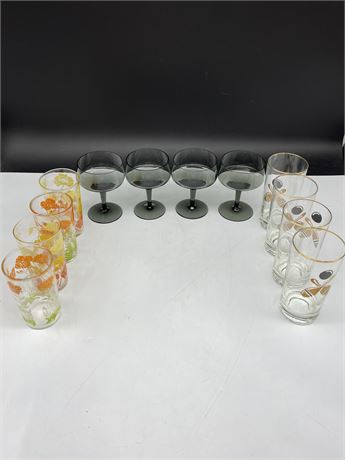 3 SETS OF VINTAGE GLASSES, INCLUDING BOWLING GLASSES (TALLEST 5.5”)