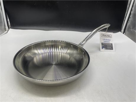 (NEW WITH TAGS) VIKING 3-PLY STAINLESS STEEL 10” FRYING PAN