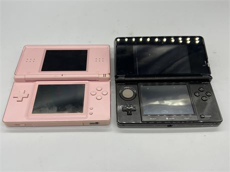 2 DS HANDHELDS - NO CORDS / UNTESTED