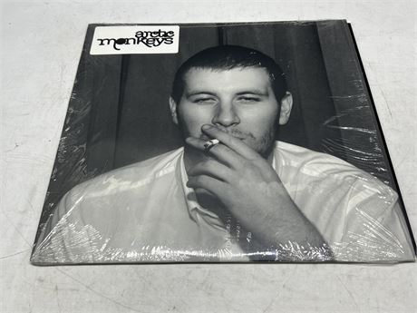 ARCTIC MONKEYS - WHATEVER PEOPLE SAY I AM, THATS WHAT IM NOT - VG+