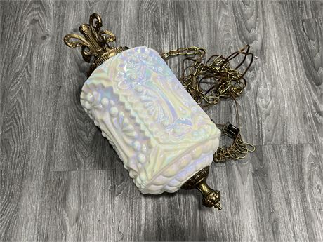 1970s PEARLESCENT GLASS & BRASS SWAG PENDANT LIGHT (23”)