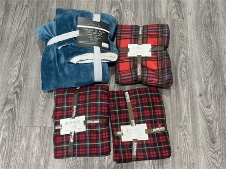 4 NEW BLANKET / THROWS