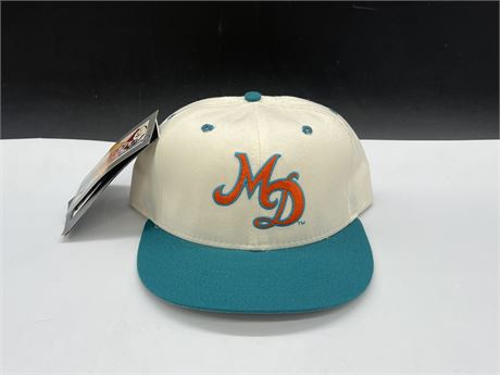 NEW OLD STOCK MIAMI DOLPHINS FITTED HAT