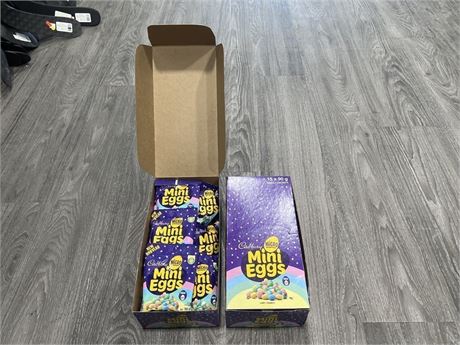 2 BOXES (30 BAGS @ 90g EACH) OF CADBURY MICRO MINI EGGS -