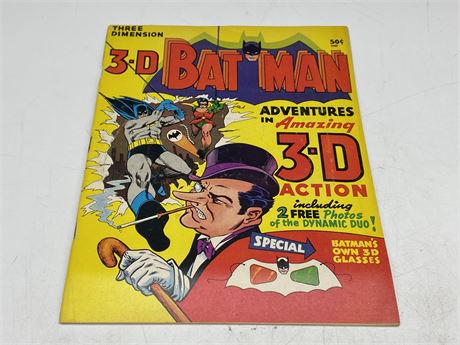 1966 3D BATMAN COMIC WITH GLASSES STILL ATTACHED INSIDE