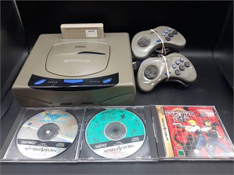 JAPANESE SEGA SATURN CONSOLE AND GAMES - VERY GOOD CONDITION