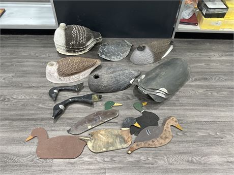 LARGE LOT OF VINTAGE LADNER WATERFOWL DECOYS & ECT