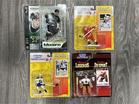 4 NHL FIGURES IN BOX