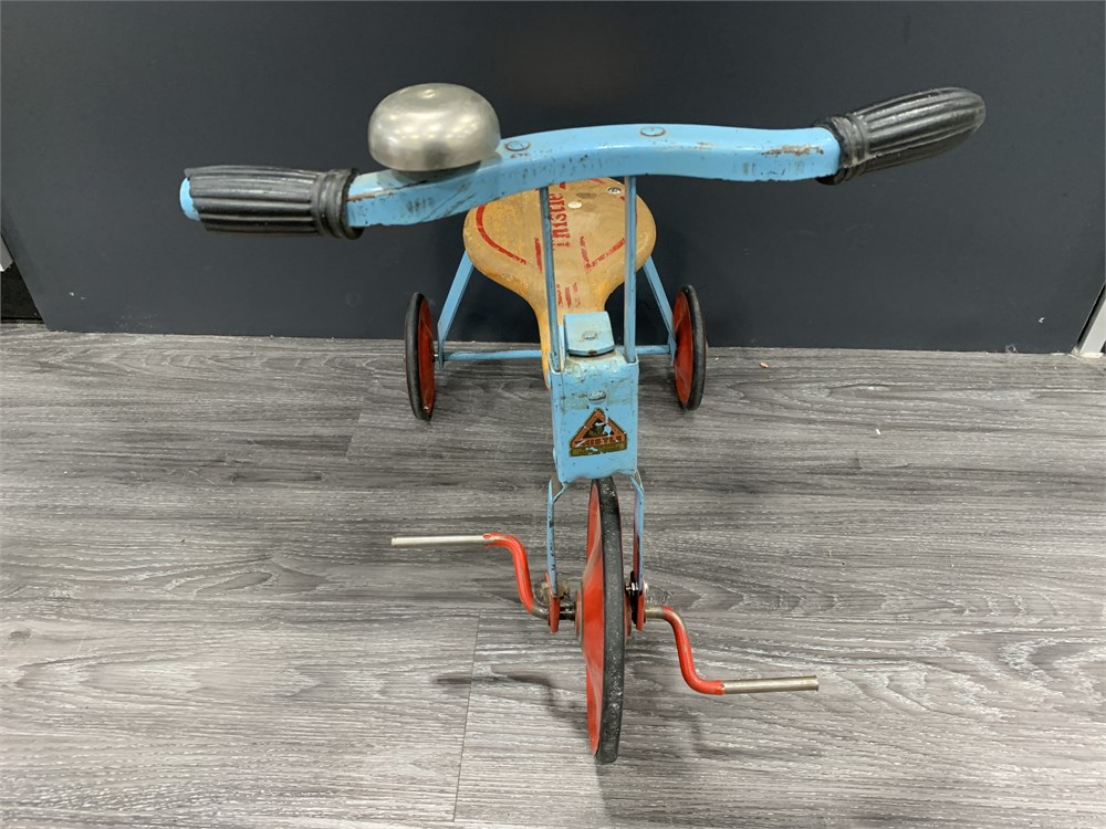 Urban Auctions VINTAGE KIDS TRICYCLE   4b76c0ca 2b8c 4593 9244 D264402fbb59 Largesize 