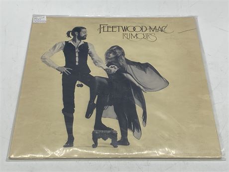 FLEETWOOD MAC - RUMOURS / TEXTURED COVER - VG (slightly scratched)