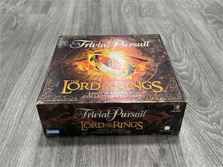 2003 LORD OF THE RINGS TRIVIAL PURSUIT