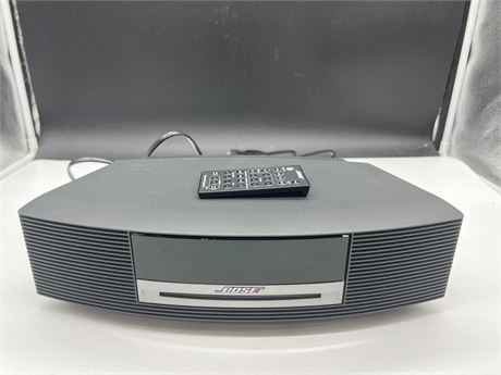 BOSE CD PLAYER W/ REMOTE - WORKS
