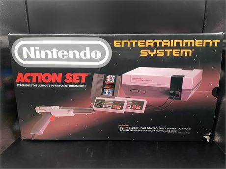 NINTENDO ACTION SET ENTERTAINMENT SYSTEM - WITH BOX