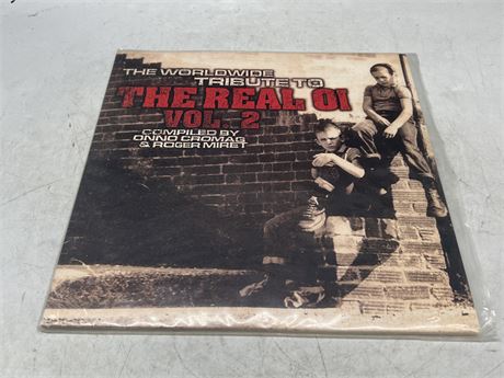 THE WORLDWIDE TRIBUTE TO THE REAL 01 VOL 2 (2LP) - NEAR MINT (NM)