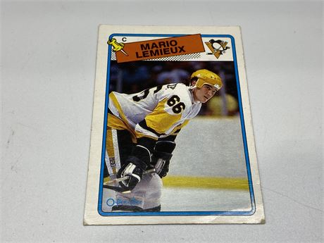 1988 MARIO LEMIEUX OPC CARD (First of set)