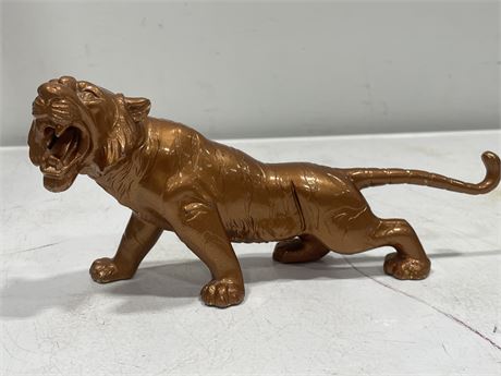 HEAVY VINTAGE COPPER LOOK TIGER W/ASAIN STAMP - 10” LONG