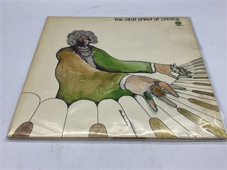 THE NEW SPIRIT OF CAPITOL - VG+ (Slightly Scratched)GATEFOLD