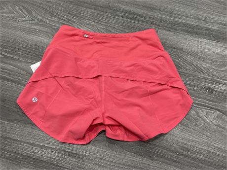 (NEW) LULULEMON SPEED UP HR SHORT 4” *LINED SIZE 8 W/ TAGS