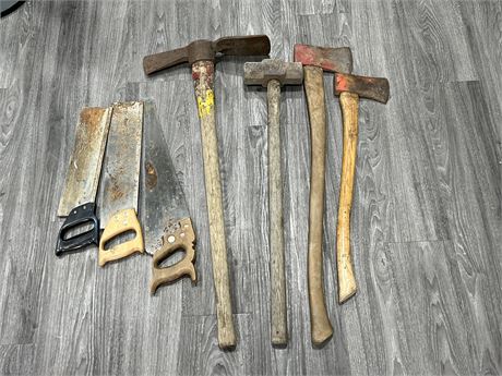 LOT OF VINTAGE SAWS, AXES, HAMMER & PICKAXE