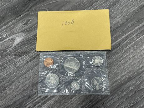 ROYAL CANADIAN MINT 1968 COIN SET