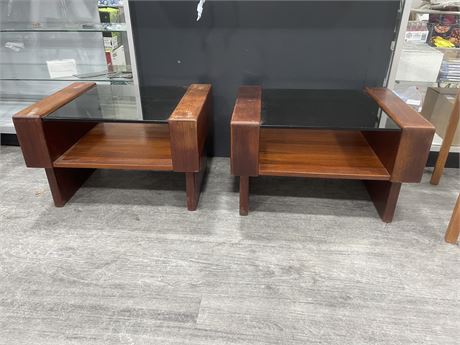 2 WOOD GLASS END TABLES 27”x21”x17”